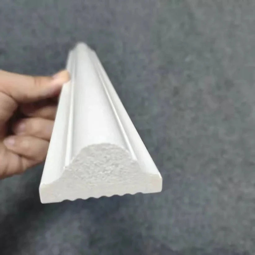 Dekoratív lécek kemény polimerből