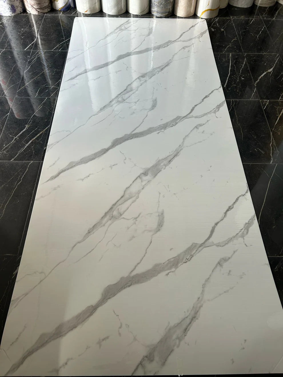 Öntapadós dekoratív tapéta 9081