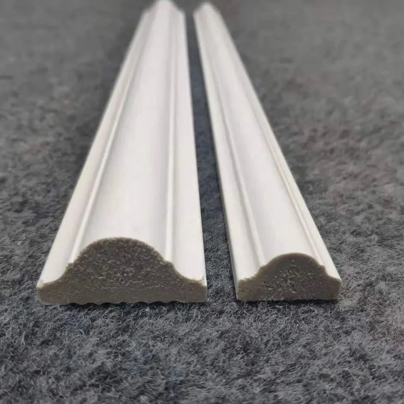 Dekoratív lécek kemény polimerből